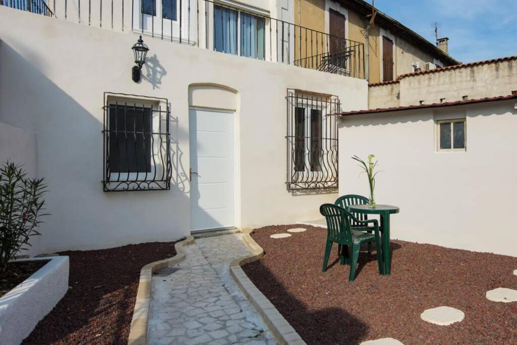 Primavera Avignon Ngoại thất bức ảnh
